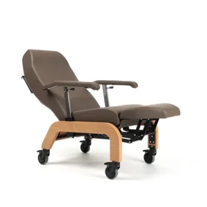 Fotel geriatryczny BRETAGNE – fotel rehabilitacyjny dla seniora | Skib-Med