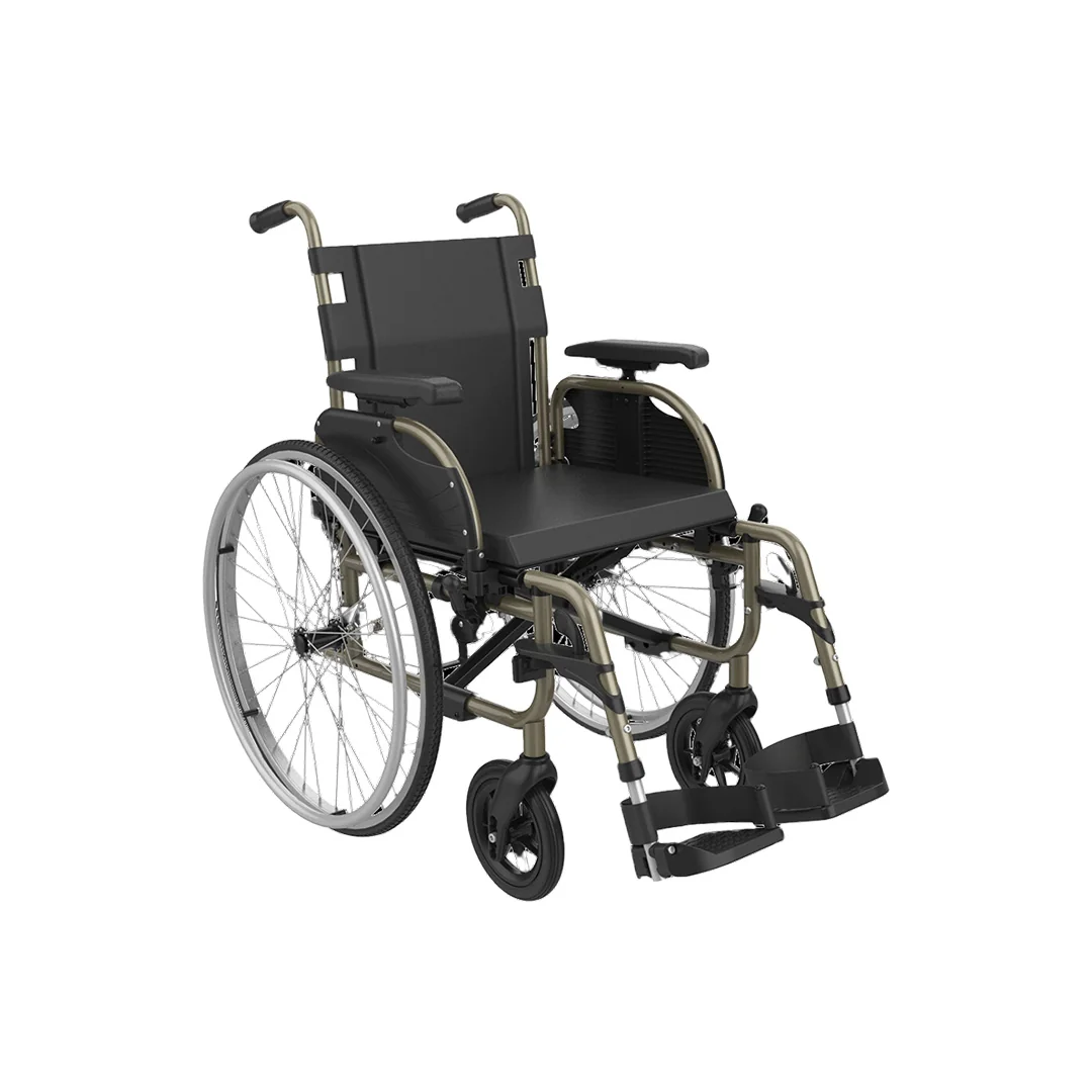 wozek-inwalidzki-reczny-standardowy-model-2 Standardowy wózek inwalidzki ręczny ze składana ramą